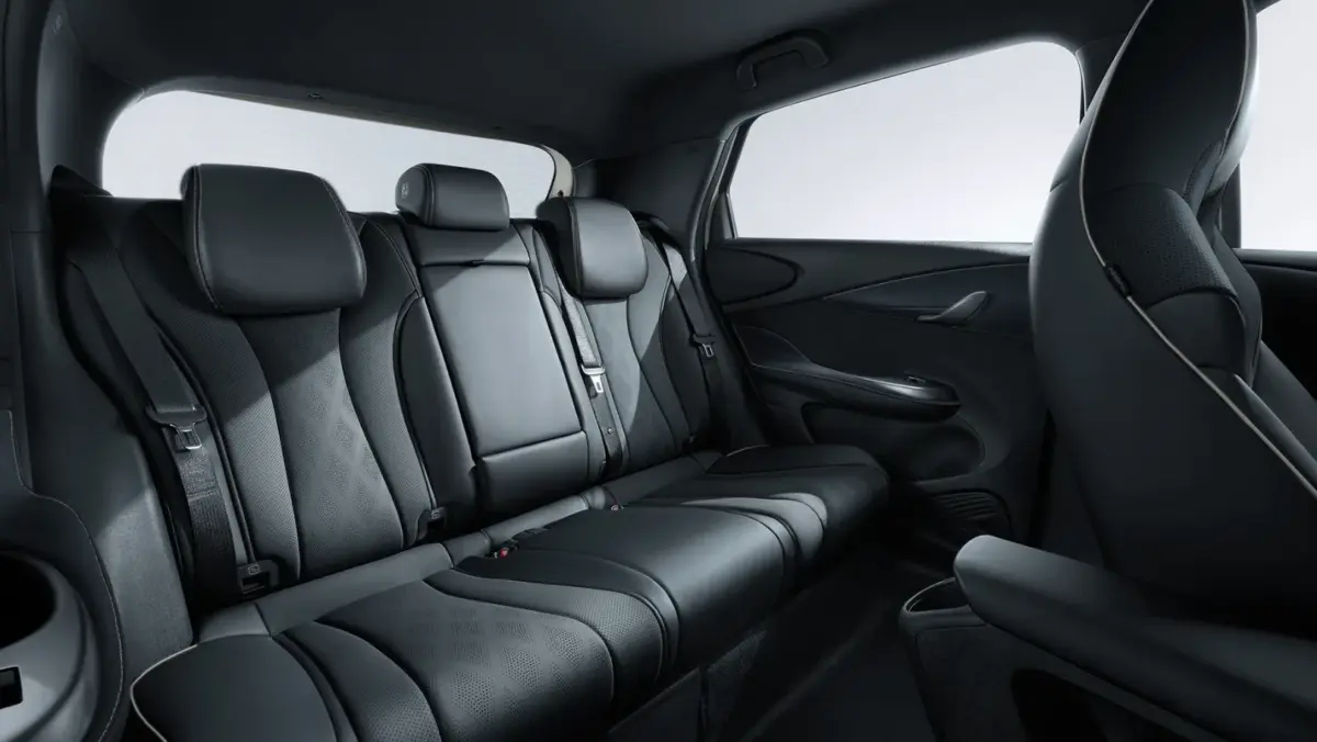 BYD Dolphin – image 5