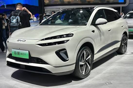 BYD Sealion 06 DM-i