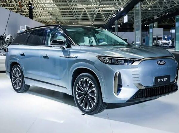 Chery Fengyun T9