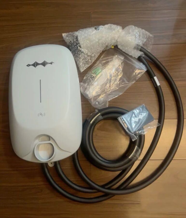 Fangchengbao 7 kW AC Wall Charger – image 3
