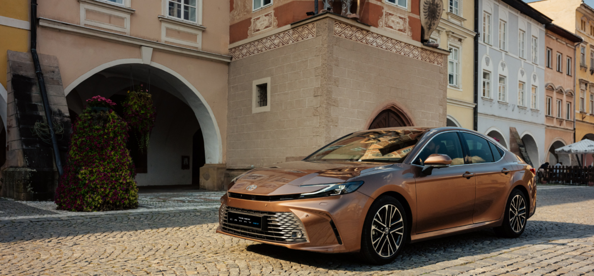 Toyota Camry HEV – image 4